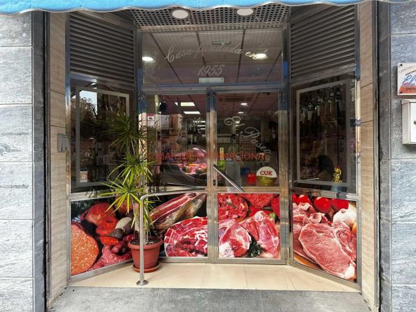 Local en calle El Paseo