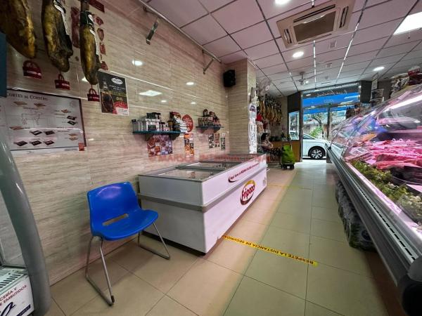 Local en calle El Paseo