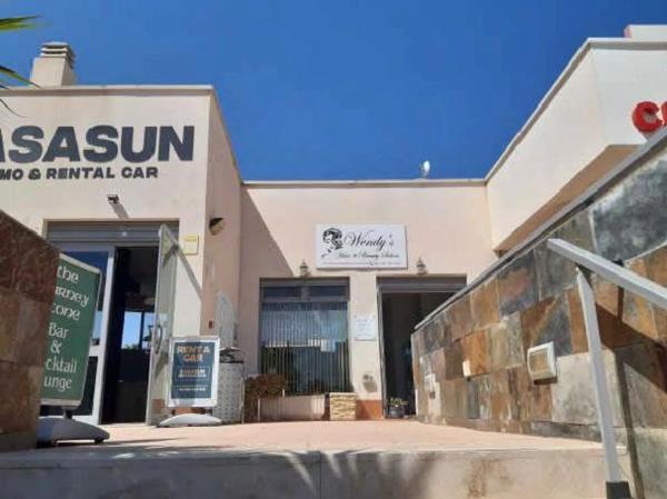 Local en calle Abeto