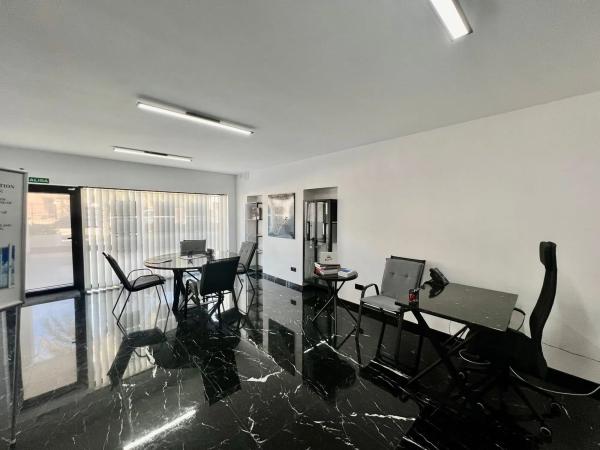 Local en calle el Torreón