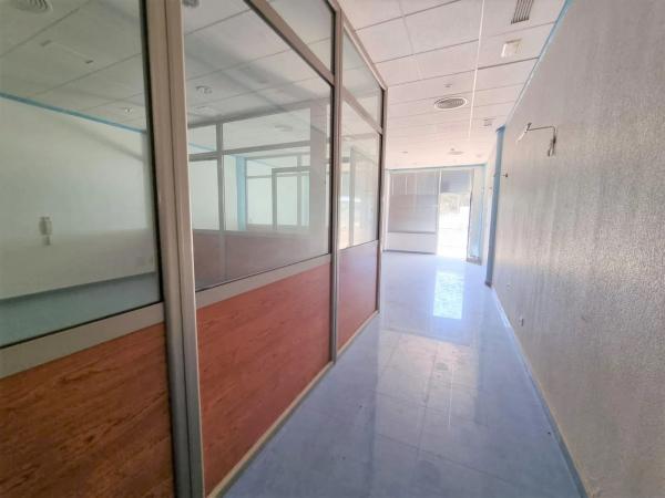 Local en Barrio Villamartín-Las Filipinas