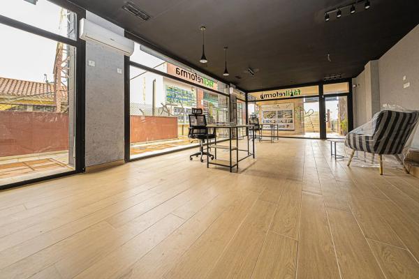 Local en Barrio Villamartín-Las Filipinas