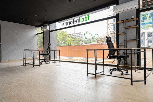 Local en Barrio Villamartín-Las Filipinas