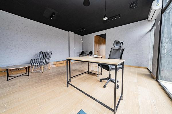 Local en Barrio Villamartín-Las Filipinas