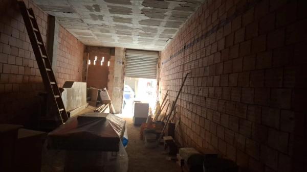 Local en calle Monseñor Espinosa, 30