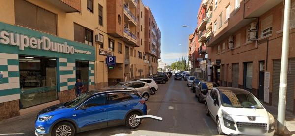 Local en calle Monseñor Espinosa, 30