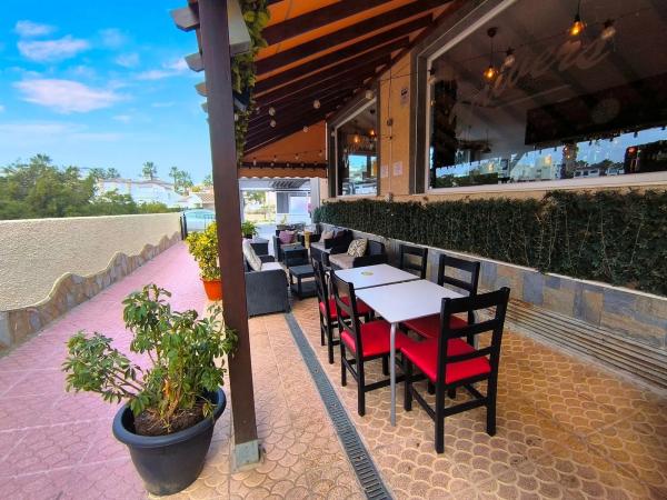 Local en Polígono N-2 Villamartín Norte