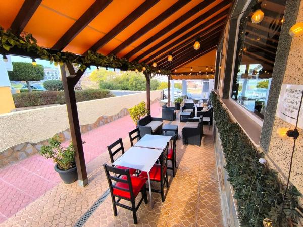 Local en Polígono N-2 Villamartín Norte