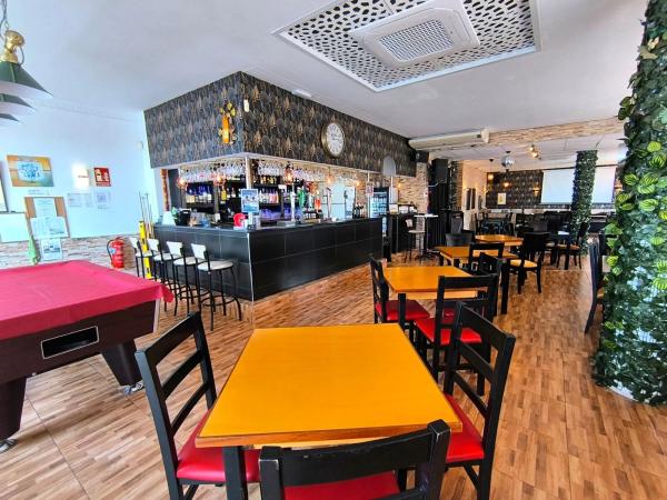 Local en Polígono N-2 Villamartín Norte