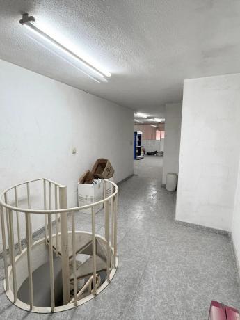 Local en calle Mayor, 27