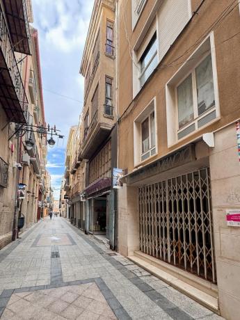 Local en calle Mayor, 27