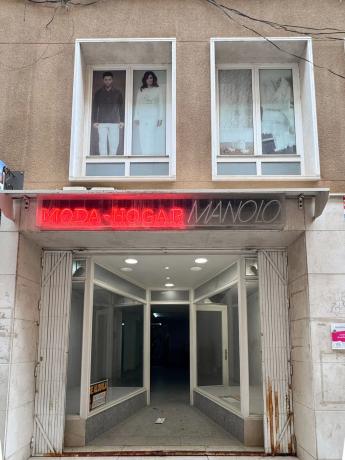 Local en calle Mayor, 27