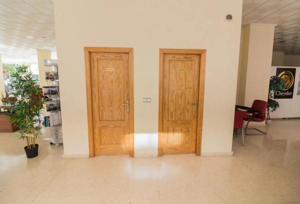 Local en calle Cristo de Zalamea