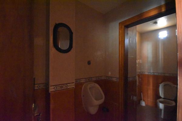 Local en calle Algarrobo, 1