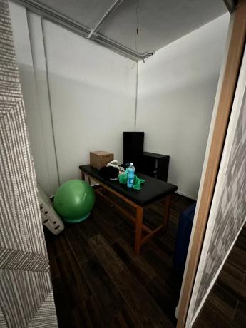 Centro estético en avenida de California, 9