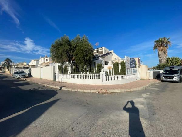 Local en Barrio Los Almendros-La Florida