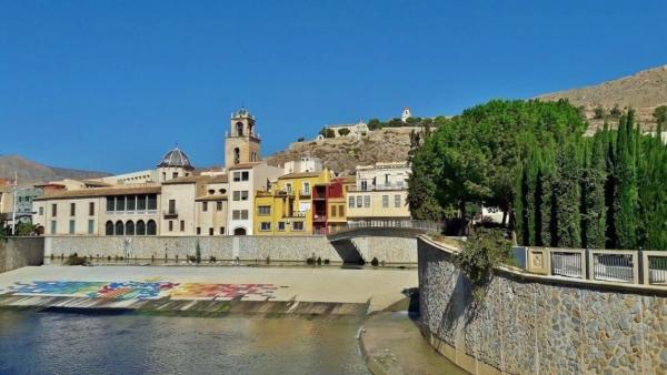 Local en calle Campoamor