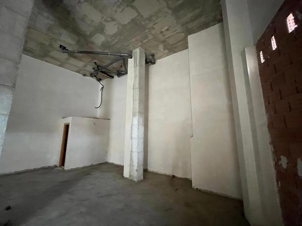 Local en ronda de Santo Domingo, 28 a