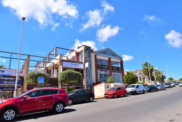 Local en Barrio Lomas de Cabo Roig-Los Dolses