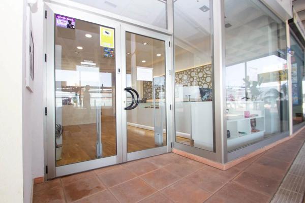 Local en Barrio Zeniamar-Horizonte-La Campana