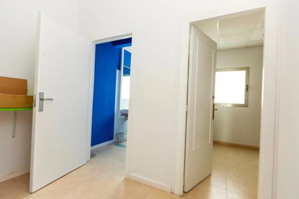 Local en Barrio Zeniamar-Horizonte-La Campana