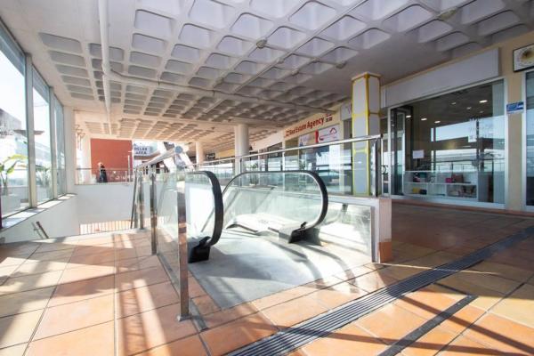 Local en Barrio Zeniamar-Horizonte-La Campana