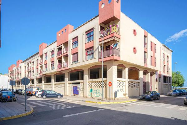 Local o nave en calle San José Obrero