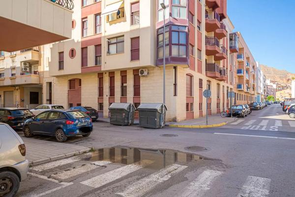 Local o nave en calle San José Obrero