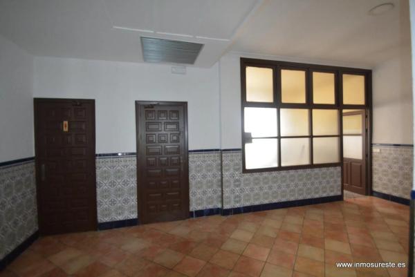 Local en Montepinar-La Aparecida-Raiguero