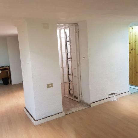 Local en calle Mayor de Ramón y Cajal, 12