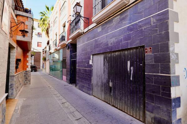 Local en Cedaceros, 4