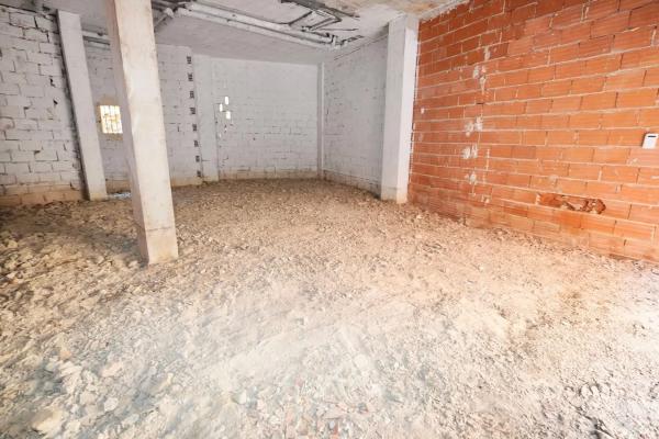 Local en Cedaceros, 4