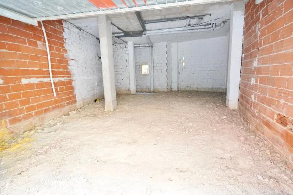 Local en Cedaceros, 4