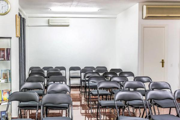 Local o nave en avenida Teodomiro