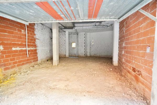 Local en Cedaceros, 4