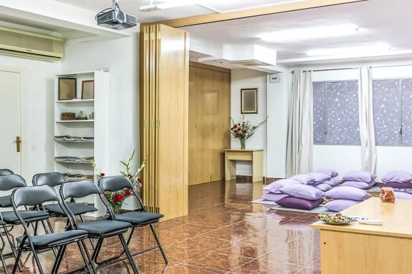 Local o nave en avenida Teodomiro