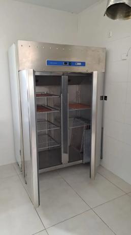 Local en avenida Tiro de Pichón, 49 -50