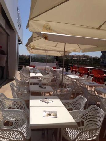 Local en avenida Tiro de Pichón, 49 -50