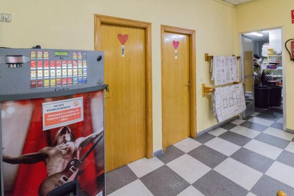 Local en calle Parroquia, 9