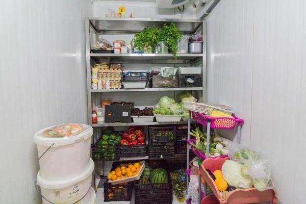 Local en calle Parroquia, 9