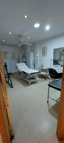 Local en Barrio Villamartín-Las Filipinas