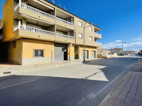 Local en carretera Molins