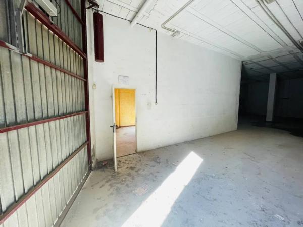 Local en carretera Molins