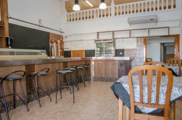 Local en calle Carmen