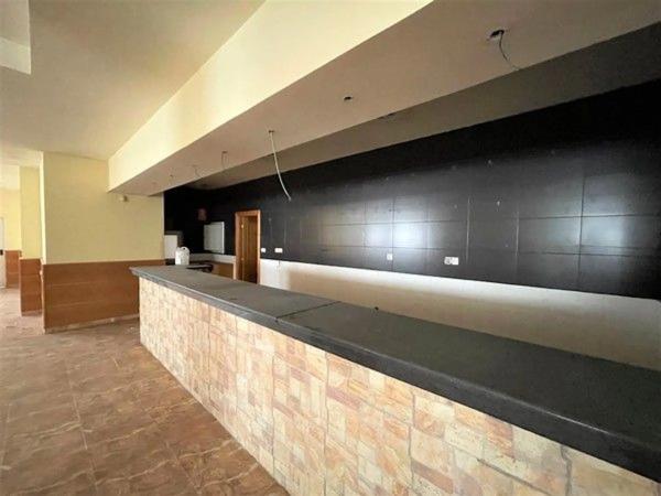 Local o nave en calle Miguel de Cervantes