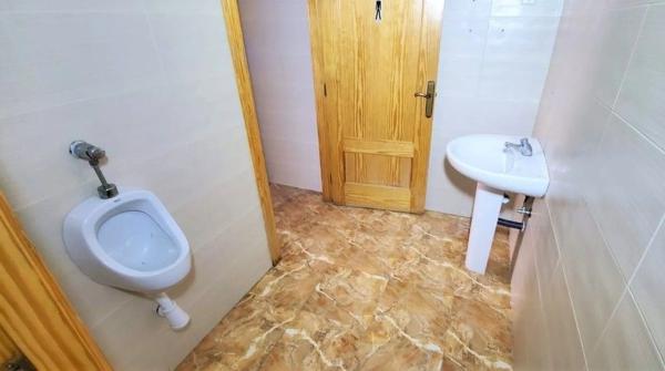 Local o nave en calle Miguel de Cervantes