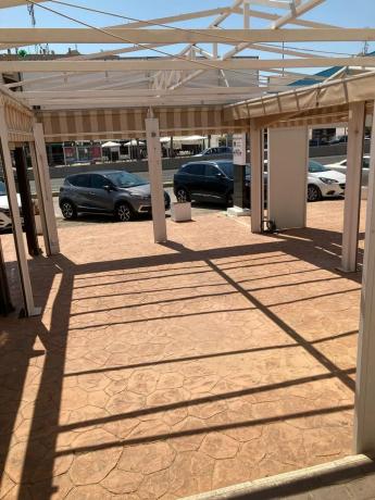 Local en calle Isla Tabarca, 10