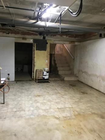 Local en calle Isla Tabarca, 10