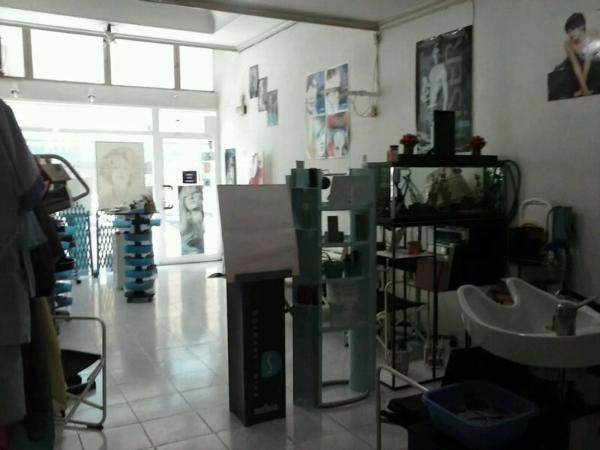 Local en calle Limón, 5