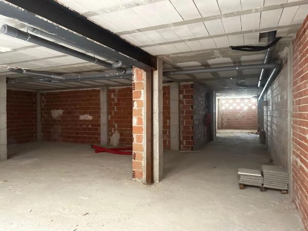 Local en calle Pérez Galdós